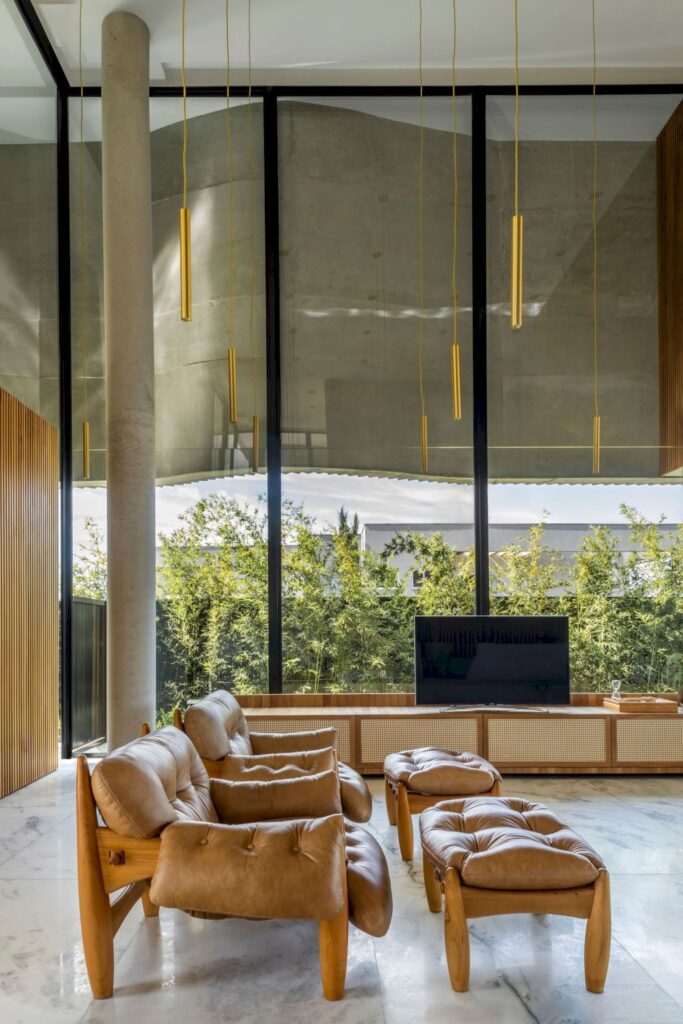 Pleated House An Expression of Architectural Creativity by Leo Romano 11