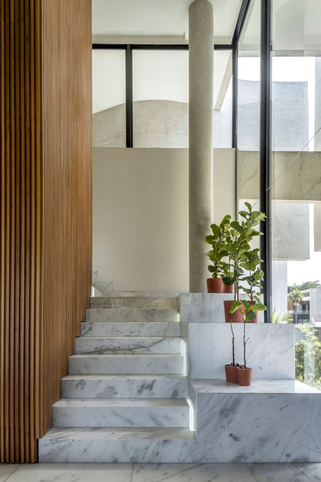 Pleated House, An Expression of Architectural Creativity by Leo Romano
