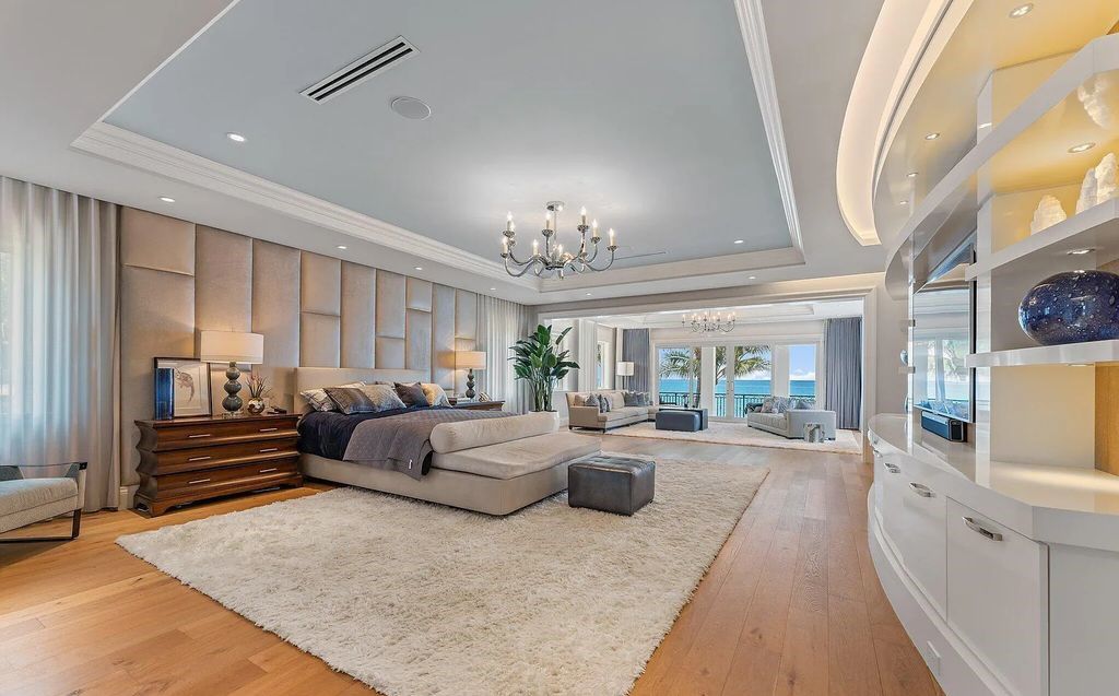 Nestled between the majestic Atlantic Ocean and the tranquil Intracoastal Waterway lies the extraordinary ''Villa Oceano Azul.'' This stunning estate is located in the prestigious estate section of Manalapan, Florida, and embodies the epitome of luxury living.