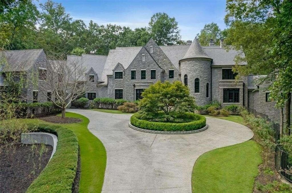 Renowned Architect Bill Harrison's $8 Million Sandy Springs Estate: Timeless Design Meets Modern Luxury