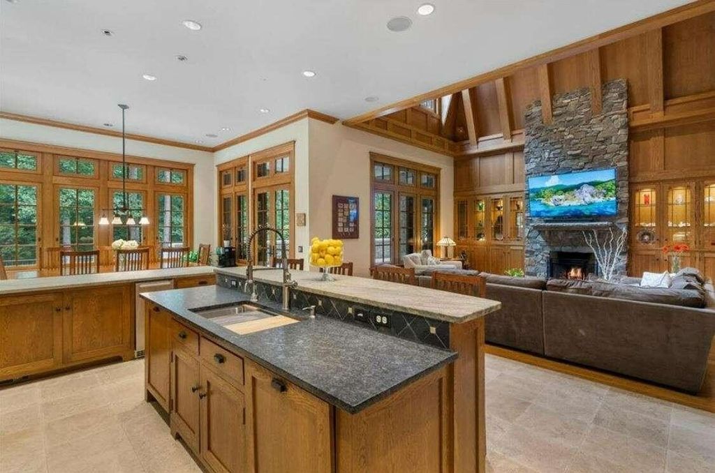 Renowned Architect Bill Harrison's $8 Million Sandy Springs Estate: Timeless Design Meets Modern Luxury