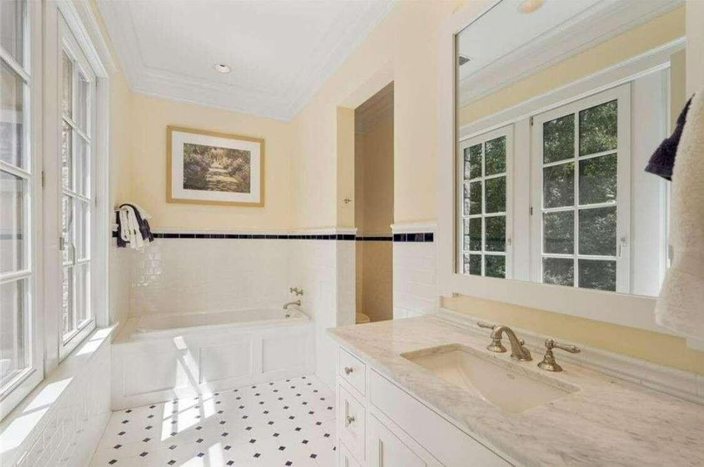 Renowned Architect Bill Harrison's $8 Million Sandy Springs Estate: Timeless Design Meets Modern Luxury