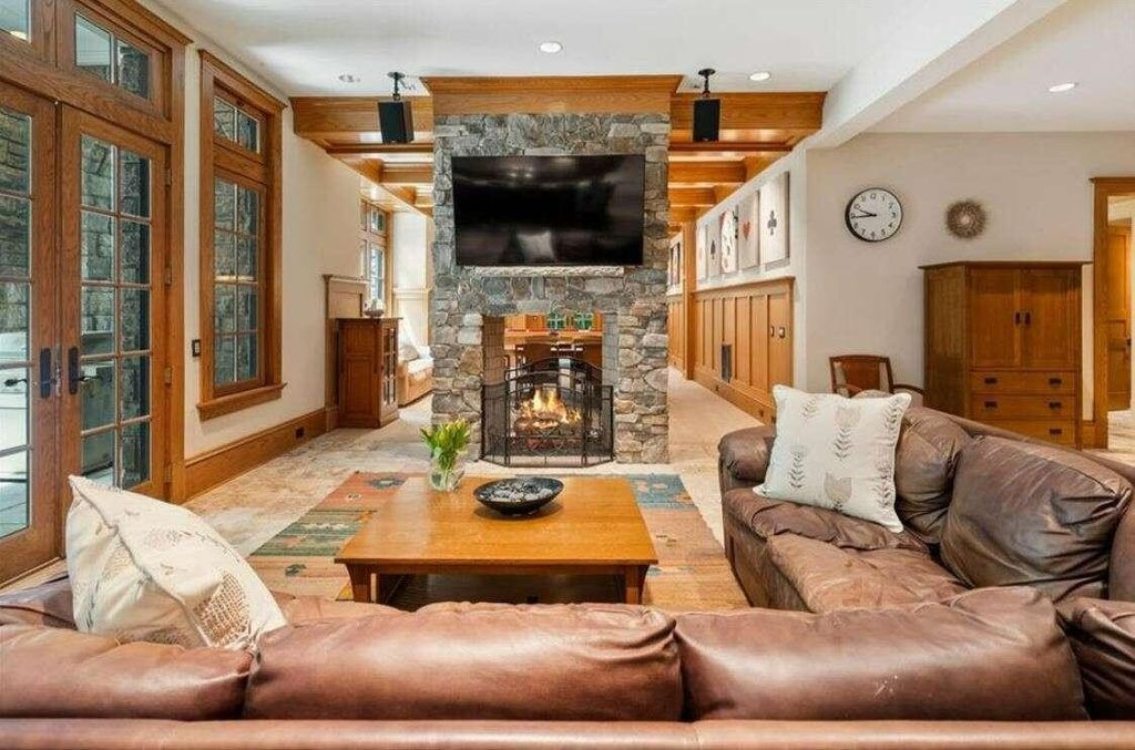 Renowned Architect Bill Harrison's $8 Million Sandy Springs Estate: Timeless Design Meets Modern Luxury