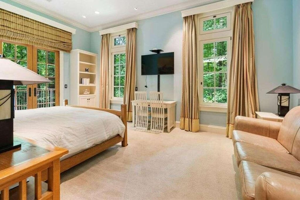 Renowned Architect Bill Harrison's $8 Million Sandy Springs Estate: Timeless Design Meets Modern Luxury