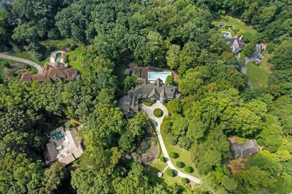 Renowned Architect Bill Harrison's $8 Million Sandy Springs Estate: Timeless Design Meets Modern Luxury