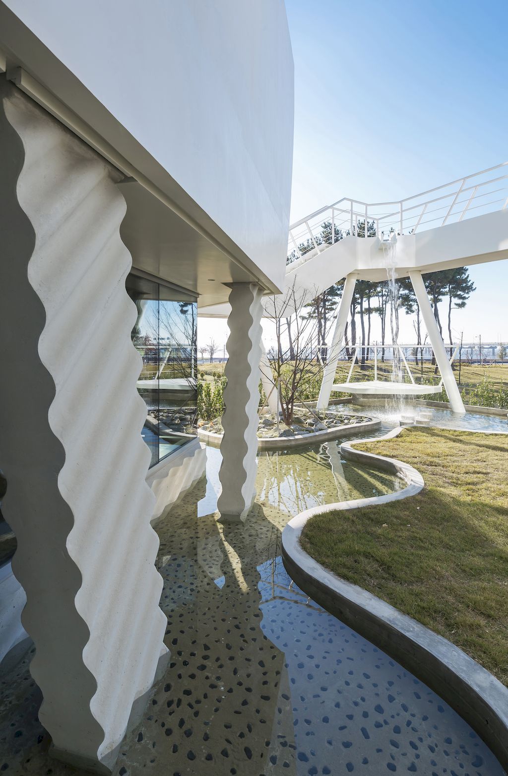 Sailing House Offers Sweeping Vistas of the Sea by IROJE KHM Architects