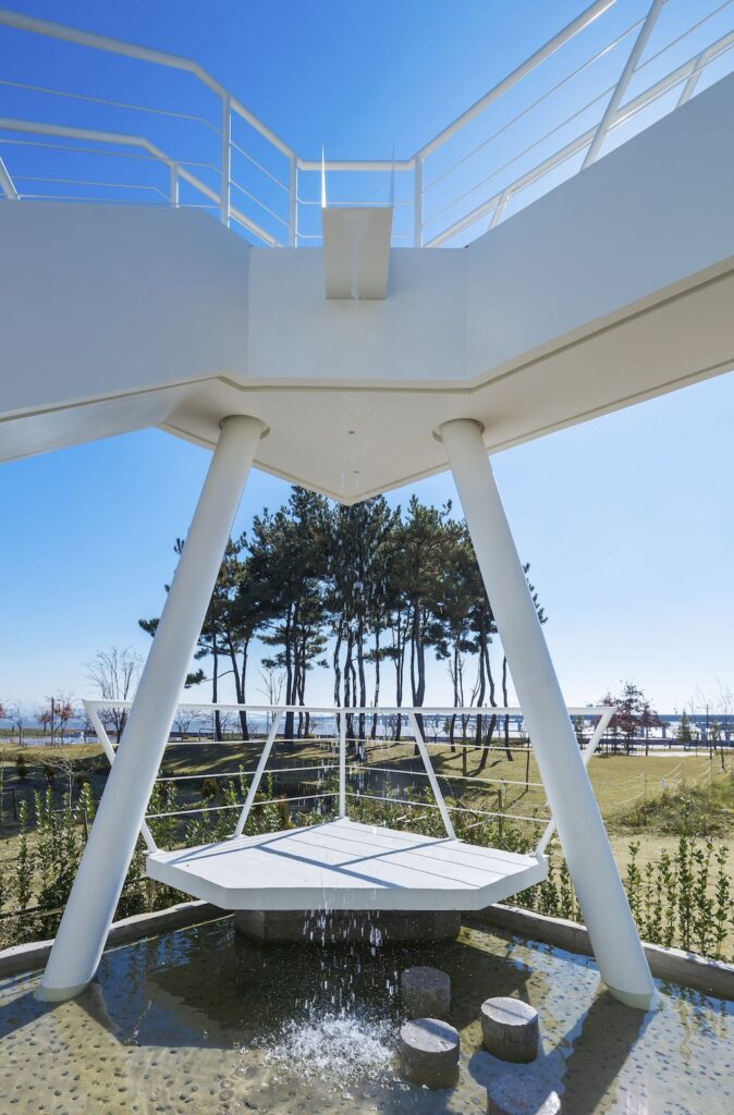 Sailing House Offers Sweeping Vistas of the Sea by IROJE KHM Architects 15