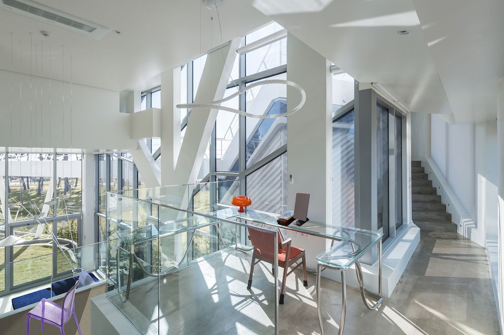 Sailing House Offers Sweeping Vistas of the Sea by IROJE KHM Architects 19
