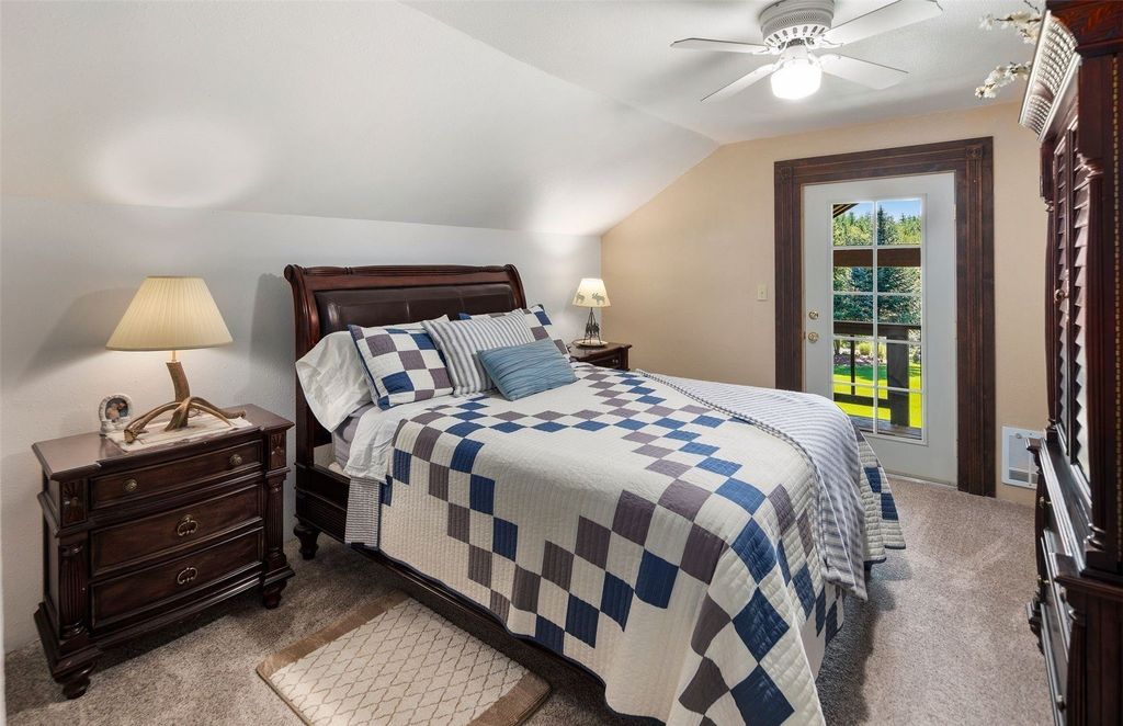 Silver Creek's $2.9 Million Gem: Where Luxury Living Meets Equestrian Excellence and Outdoor Entertainment