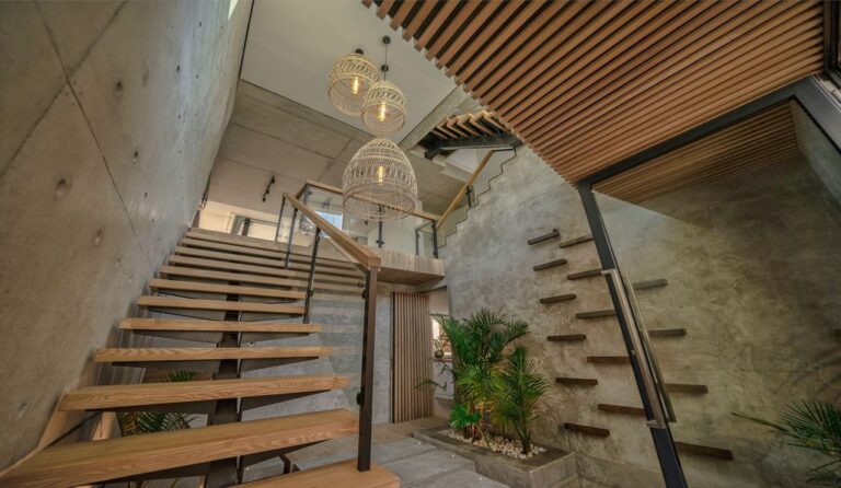 Two Close House Two Close Between House, a Remarkable Project by Abon Studio | Luxury ...