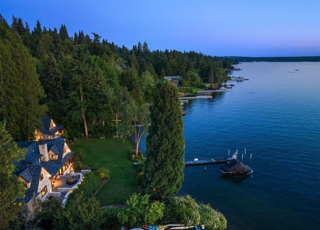 Waterfront Estate: The Ultimate Luxury Living in Mercer Island, Washington for $16.9 Million