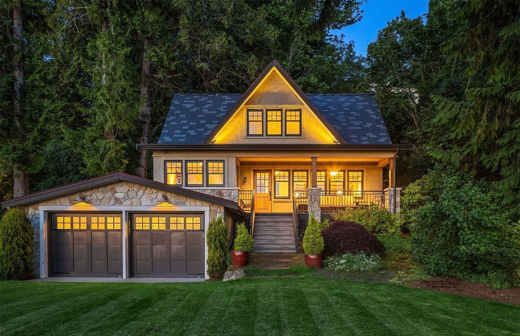 Waterfront Estate: The Ultimate Luxury Living in Mercer Island, Washington for $16.9 Million