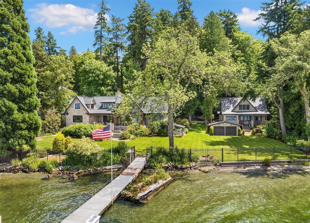 Waterfront Estate: The Ultimate Luxury Living in Mercer Island, Washington for $16.9 Million