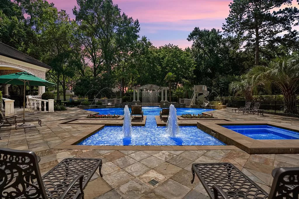 10 Ledbury Park Ln Spring TX 77379 24