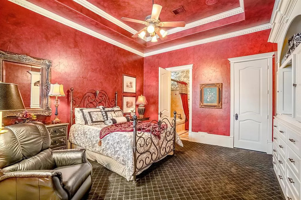 10 Ledbury Park Ln Spring TX 77379 35