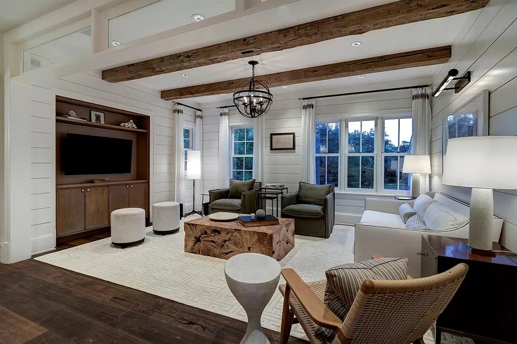 3643 Knollwood St Houston TX 77019 17