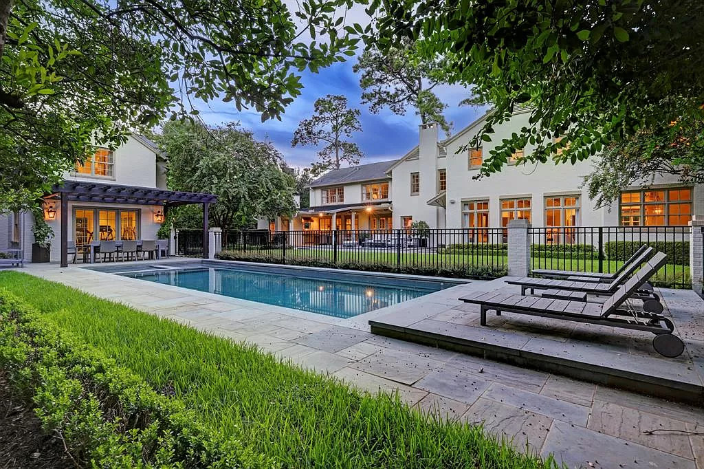 3643 Knollwood St Houston TX 77019 20