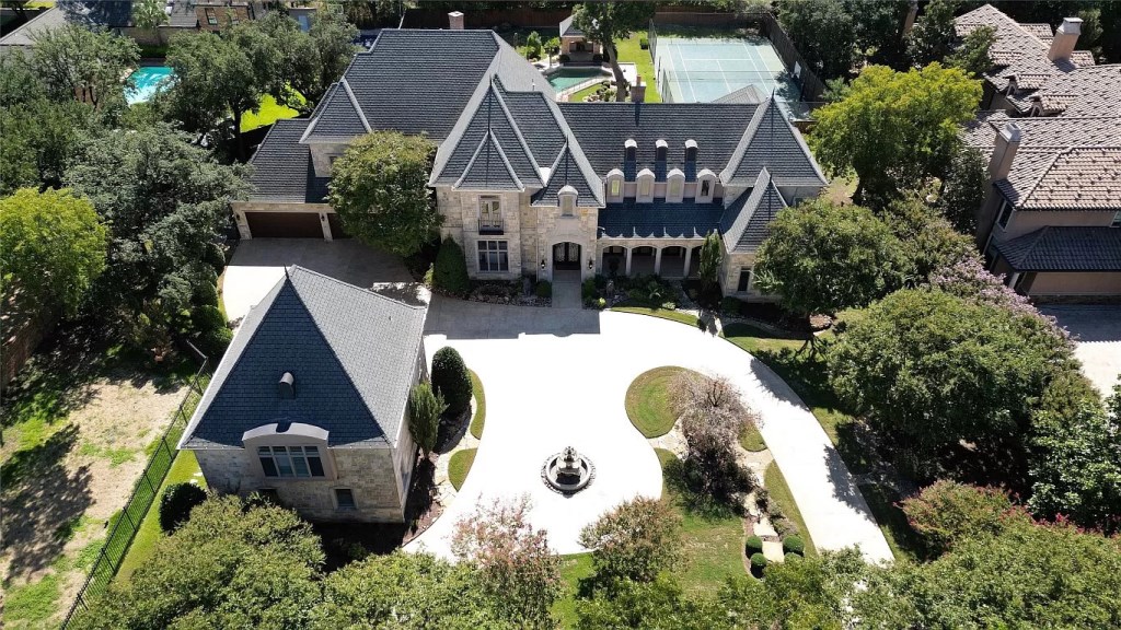 4720 Royal Ln Dallas TX 75229 23