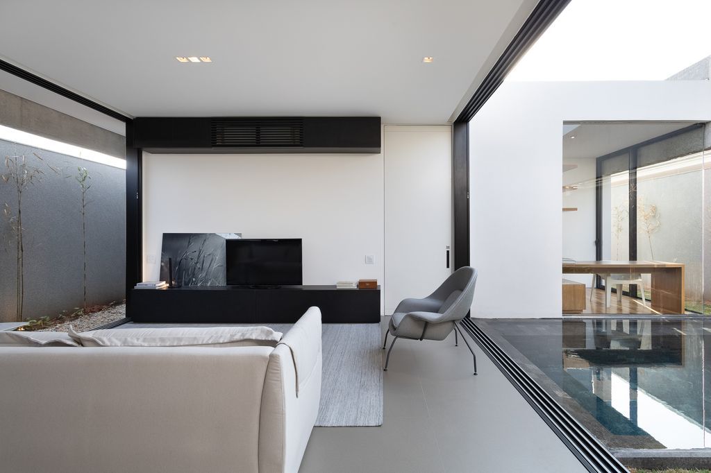 A6 House A Contemporary Architectural Marvel by Gruta 21
