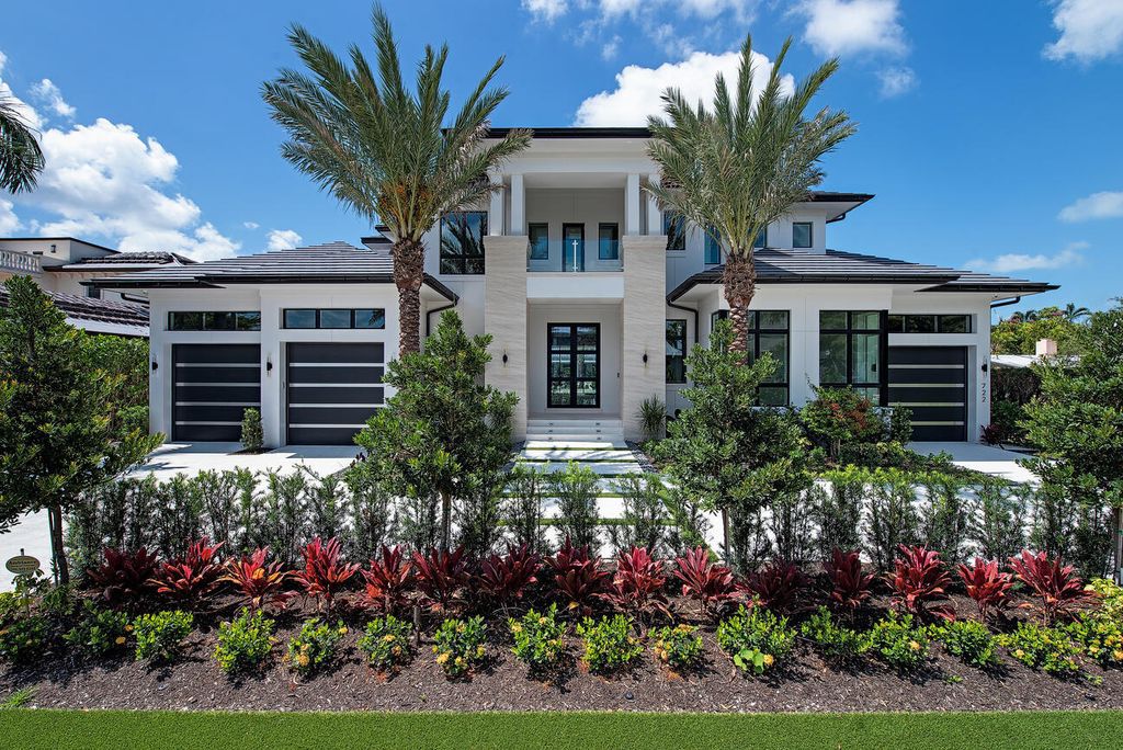 Nestled in the heart of Naples, Florida, 722 16th Ave S embodies the epitome of modern coastal living, seamlessly blending casual elegance with contemporary design. Boasting 5 bedrooms, 7 baths, and 6,224 square feet of living space, this newly constructed masterpiece, meticulously crafted by Falcon Design Inc., BBA Development Inc., and NP Interior Design