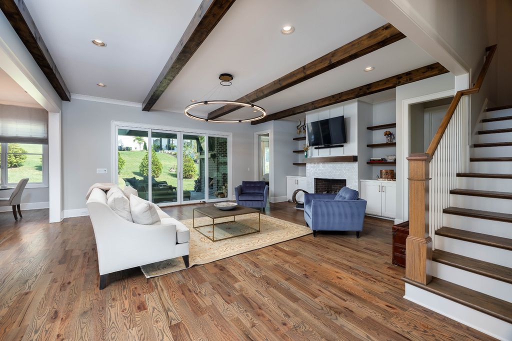 Aspen Inspired Tranquility 2.15 Million Custom Brentwood Home Unites Elegance with Functionality 10