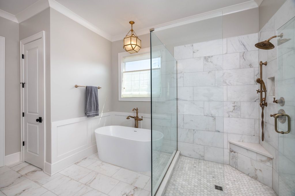 Aspen Inspired Tranquility 2.15 Million Custom Brentwood Home Unites Elegance with Functionality 28