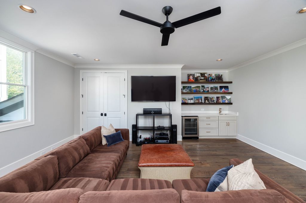 Aspen Inspired Tranquility 2.15 Million Custom Brentwood Home Unites Elegance with Functionality 35