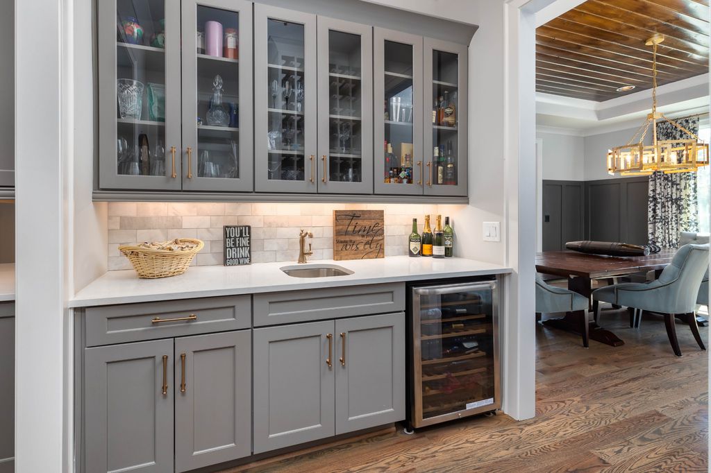 Aspen Inspired Tranquility 2.15 Million Custom Brentwood Home Unites Elegance with Functionality 8