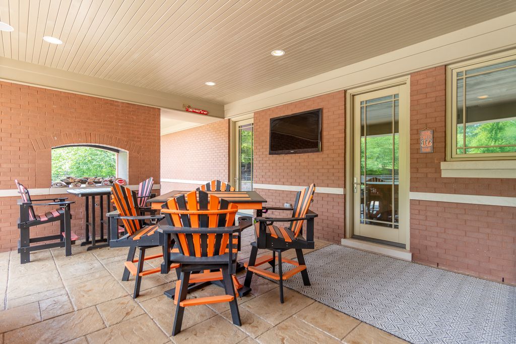Beautiful Home on Over 2 Acres in West Chester Ohio Hits the Market at 2.25 Million 50