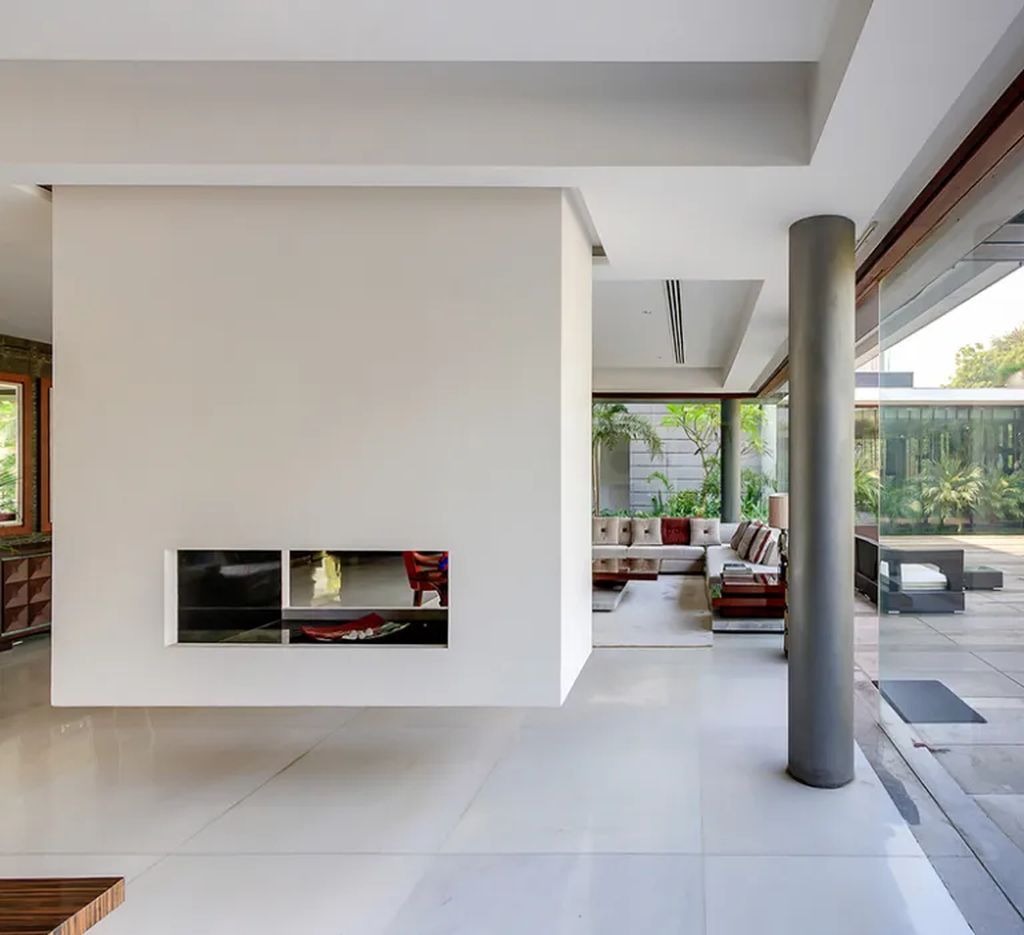 Bridge House, Masterpiece of Architecture and Nature by DADA Partners