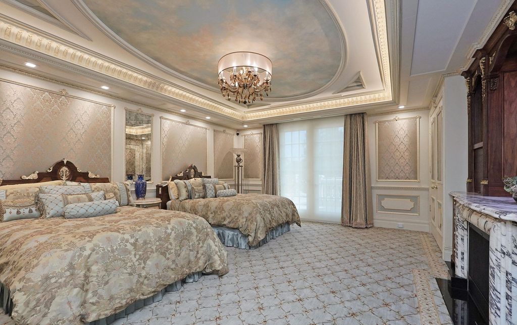Celebrity Oasis A 16.8 Million Dream Home with Unparalleled Amenities in Staten Island New York 23 1