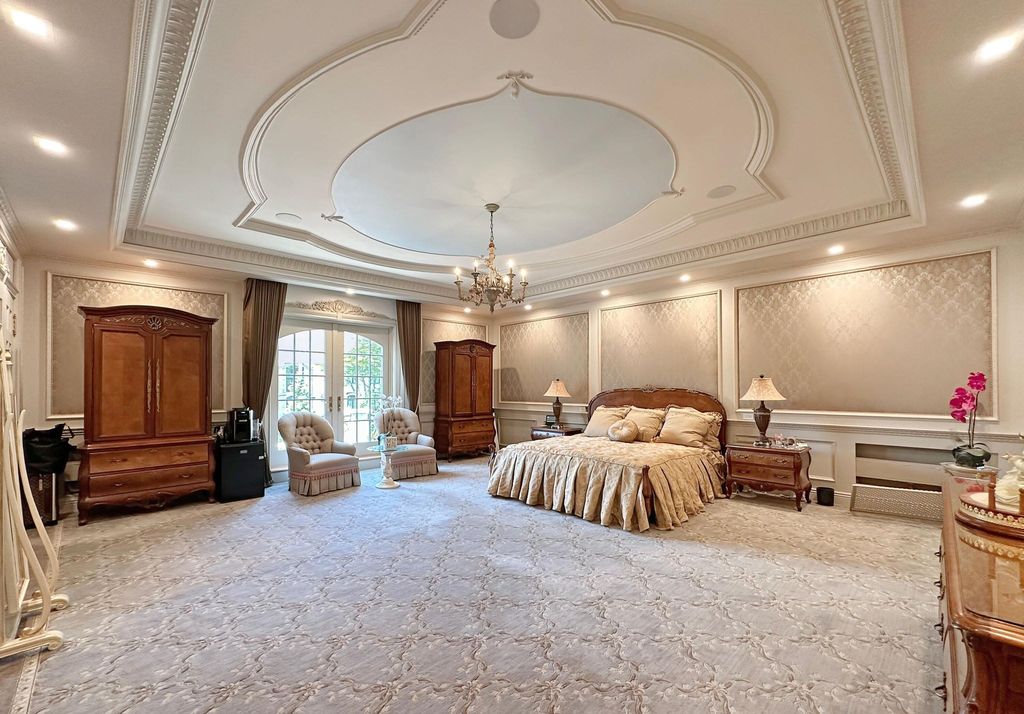 Celebrity Oasis A 16.8 Million Dream Home with Unparalleled Amenities in Staten Island New York 28 1
