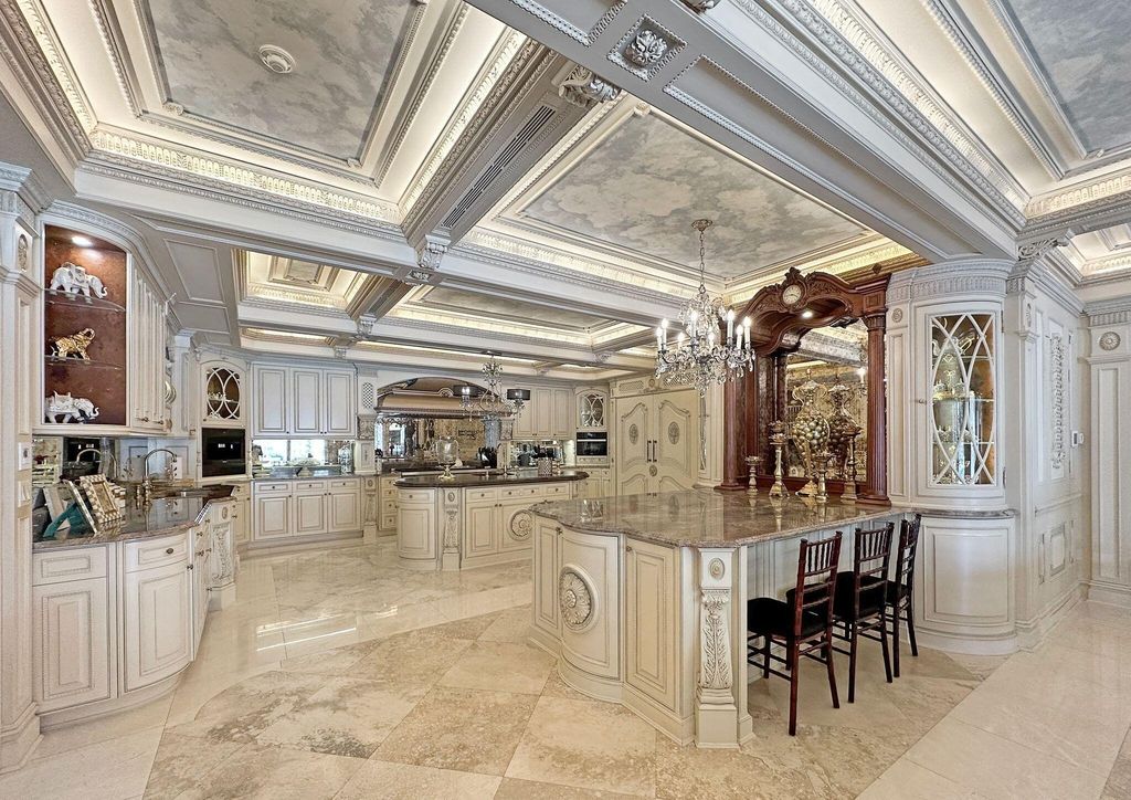 Celebrity Oasis A 16.8 Million Dream Home with Unparalleled Amenities in Staten Island New York 45 1