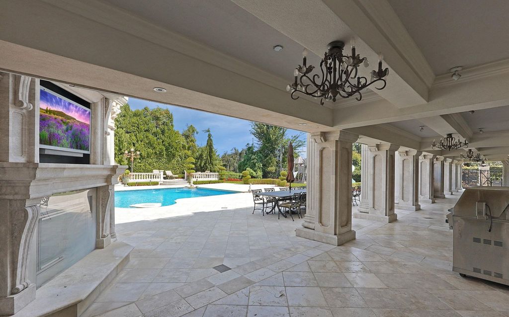 Celebrity Oasis A 16.8 Million Dream Home with Unparalleled Amenities in Staten Island New York 50 2