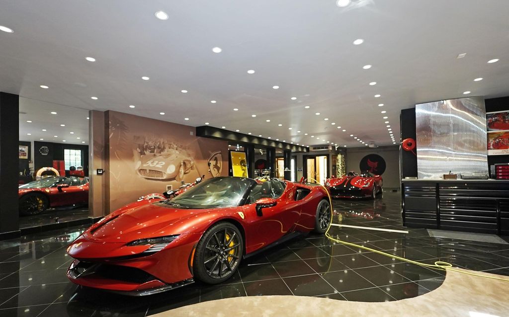 Celebrity Oasis A 16.8 Million Dream Home with Unparalleled Amenities in Staten Island New York 51 2