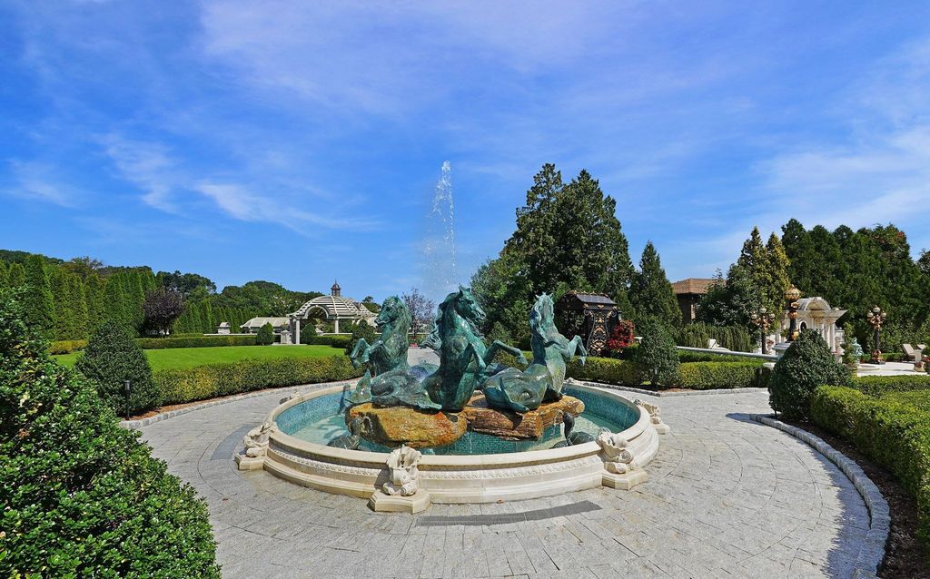 Celebrity Oasis A 16.8 Million Dream Home with Unparalleled Amenities in Staten Island New York 57 1