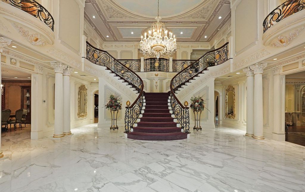 Celebrity Oasis A 16.8 Million Dream Home with Unparalleled Amenities in Staten Island New York 6 1