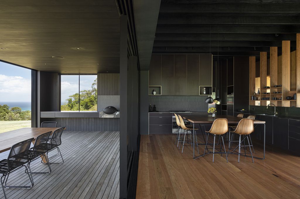 Contemplation House, Harmony with Nature by Virginia Kerridge Architect