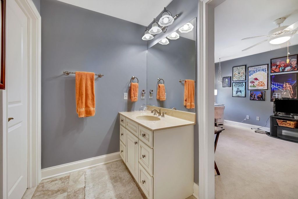 Elegant Home Crafted with Impeccable Attention to Detail in Valparaiso Indiana Now Available for 2399900 30
