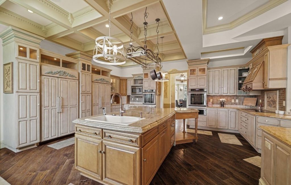 European Inspired Opulence Meets Modern Luxury in Chesterton Indiana Mansion for 2999000 12