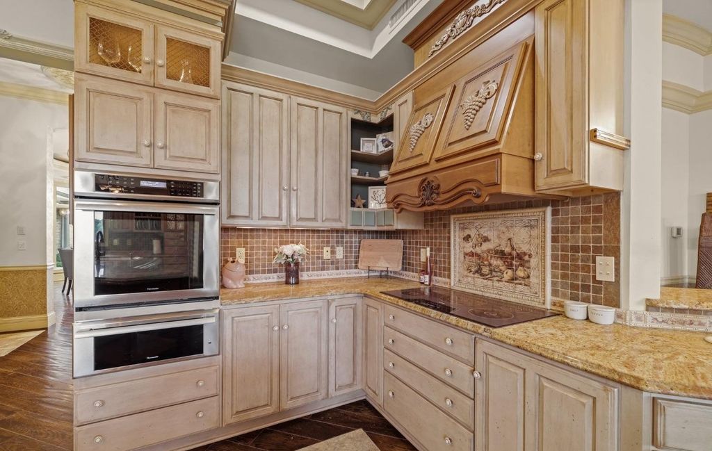European Inspired Opulence Meets Modern Luxury in Chesterton Indiana Mansion for 2999000 13