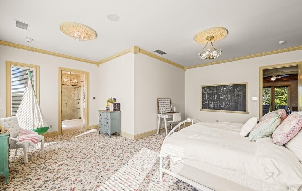 European Inspired Opulence Meets Modern Luxury in Chesterton Indiana Mansion for 2999000 28