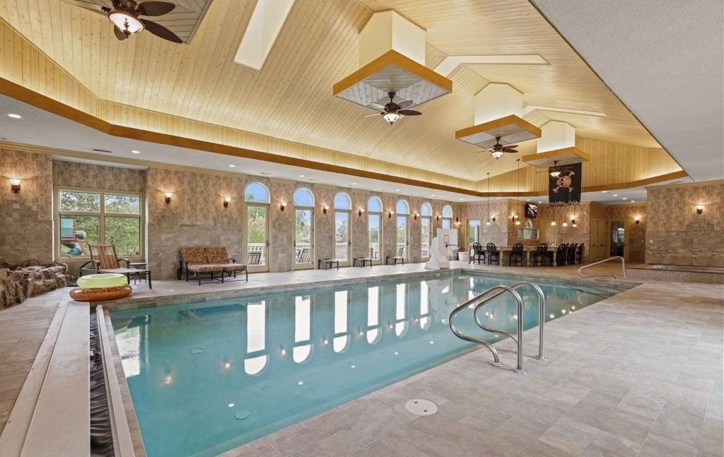 European Inspired Opulence Meets Modern Luxury in Chesterton Indiana Mansion for 2999000 36