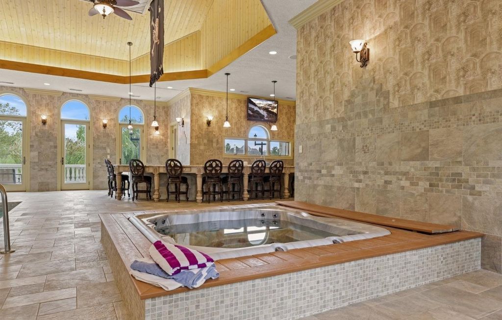 European Inspired Opulence Meets Modern Luxury in Chesterton Indiana Mansion for 2999000 39