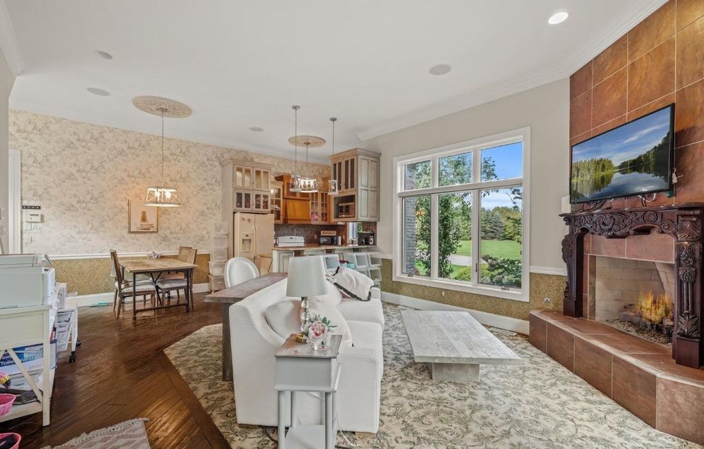 European Inspired Opulence Meets Modern Luxury in Chesterton Indiana Mansion for 2999000 42