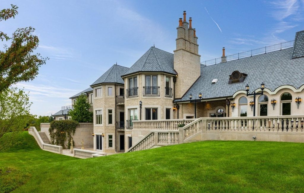 European Inspired Opulence Meets Modern Luxury in Chesterton Indiana Mansion for 2999000 46