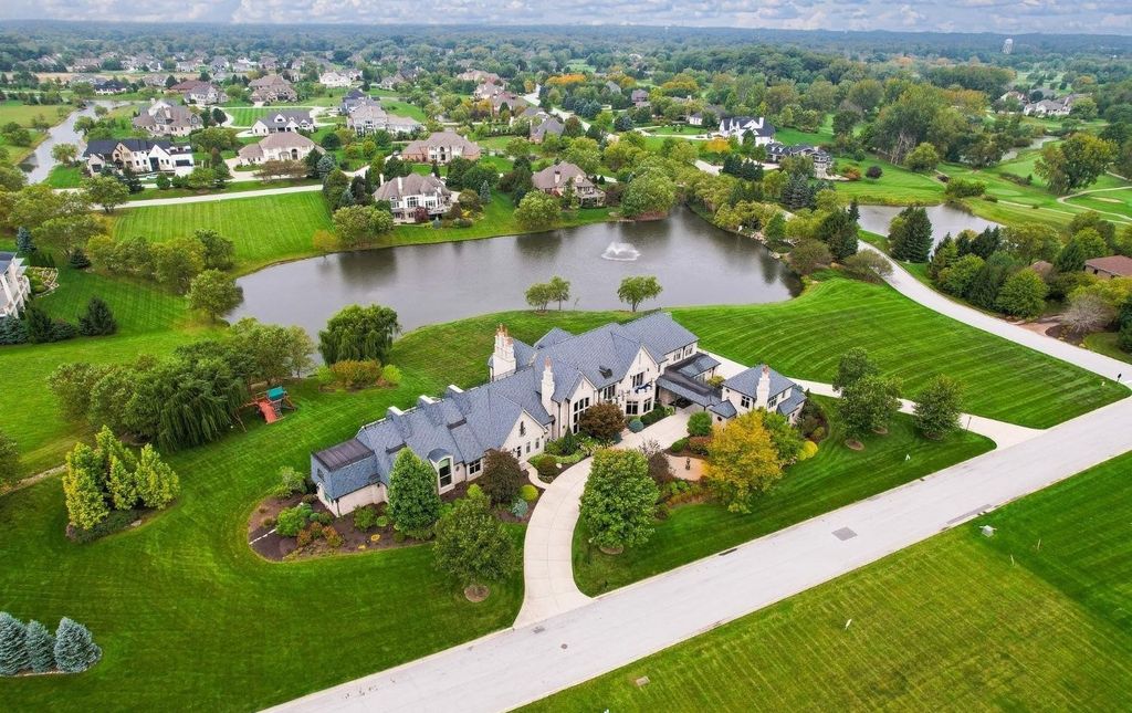European Inspired Opulence Meets Modern Luxury in Chesterton Indiana Mansion for 2999000 54