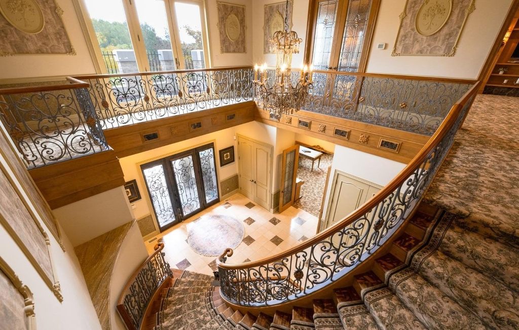 European Inspired Opulence Meets Modern Luxury in Chesterton Indiana Mansion for 2999000 6