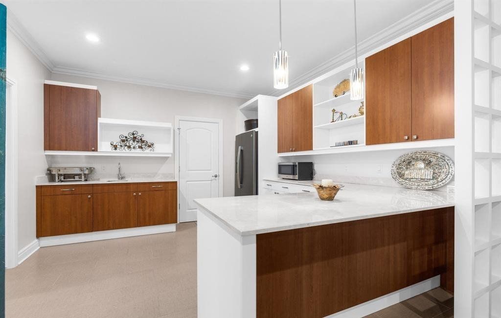 Exceptional Custom-Built Waterfront Home in Bloomfield Hills, Michigan, Priced at $3.8 Million