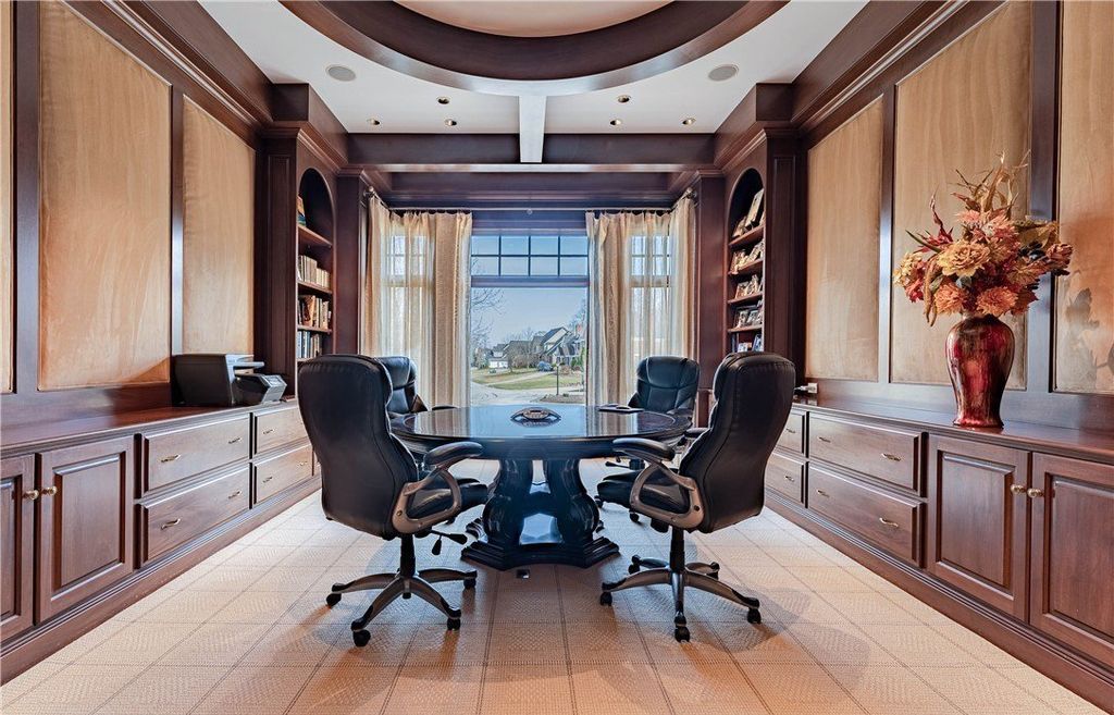 Exceptional Lifestyle Awaits One of a Kind Property in Northeast Ohio Priced at 2999000 15
